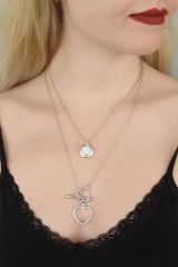 Kalpli Detaylı Gümüş Renk Kolye