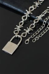 Dikenli Tel Tasarım Zincirli Kilit Uçlu Erkek Kolye